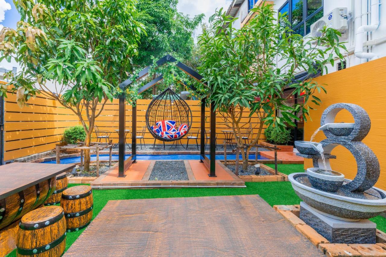 Хостел Marco Polo Phuket Poshtel & Bistro Екстер'єр фото